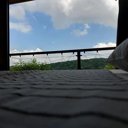 Hills Lejlighed *